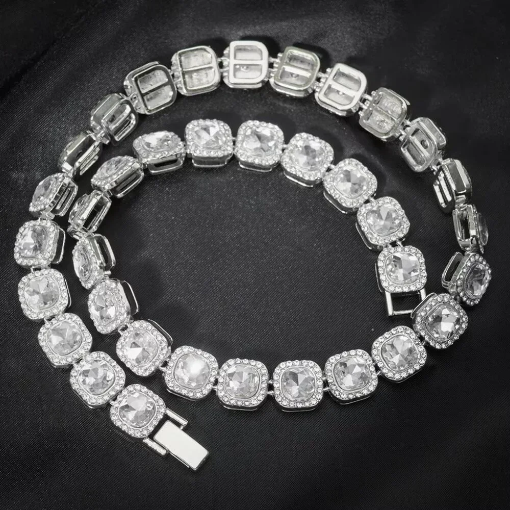 ⭐ Large 22" Long Iced Out Diamond 46 Ctw. Chain 13mm Wide 18k White Gold ⭐ - Picture 4 of 4